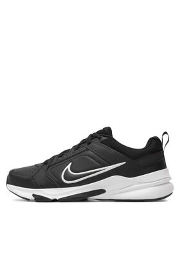 Nike Sneakersy Defyallday DJ1196 002 Czarny. Kolor: czarny. Materiał: skóra