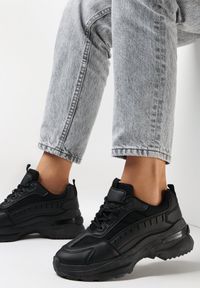 Born2be - Czarne Sneakersy Physadorise. Zapięcie: sznurówki. Kolor: czarny. Materiał: jeans, dresówka, materiał. Szerokość cholewki: normalna #3