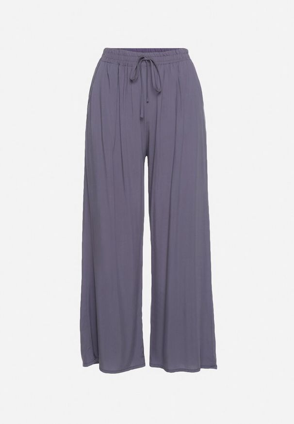 Born2be - Ciemnoszare Bawełniane Spodnie z Szerokimi Nogawkami Palazzo z Gumką w Pasie Nesira. Okazja: na co dzień, na spacer. Kolor: szary. Materiał: bawełna. Styl: boho, casual