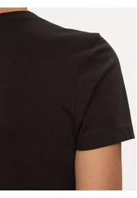 Guess T-Shirt Logo W4GI29 J1314 Czarny Slim Fit. Kolor: czarny. Materiał: bawełna