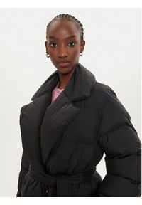Pinko - PINKO Płaszcz zimowy Taccuino 103829 A0L5 Czarny Regular Fit. Kolor: czarny. Materiał: syntetyk. Sezon: zima #4