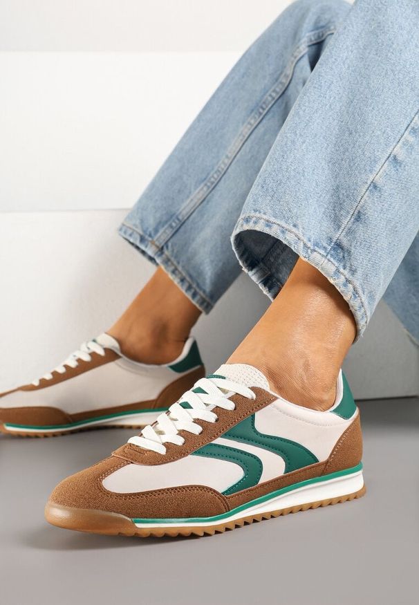 Renee - Brązowo-Zielone Sneakersy Tenisówki z Przeszyciami Julioria. Okazja: na co dzień. Kolor: brązowy. Materiał: materiał, jeans