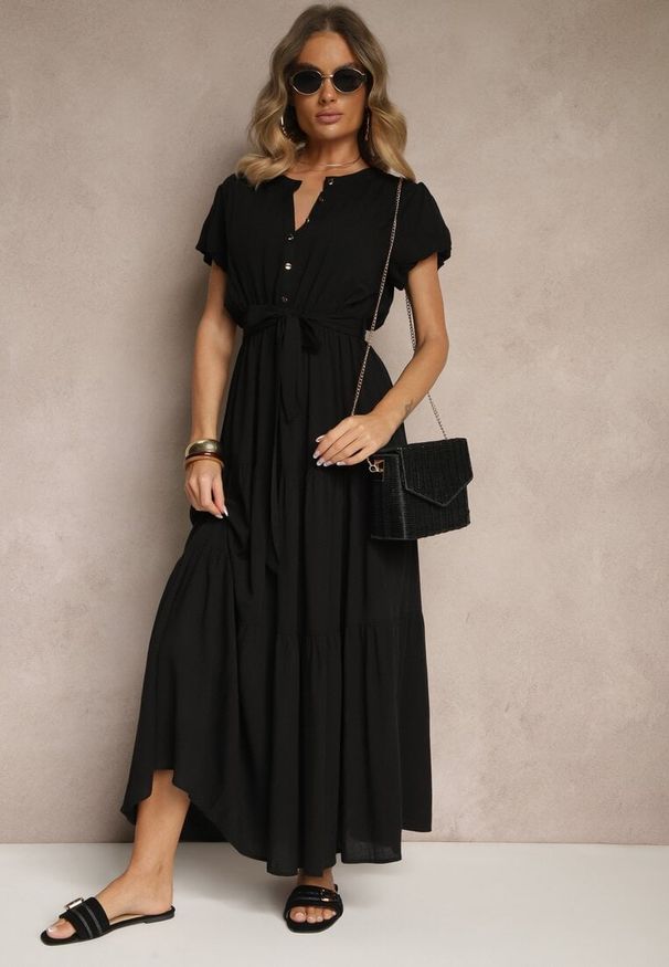 Renee - Czarna Sukienka z Wiskozy z Guzikami i Paskiem Rinolenia. Okazja: na co dzień. Kolor: czarny. Materiał: wiskoza. Typ sukienki: proste. Styl: elegancki, klasyczny, casual