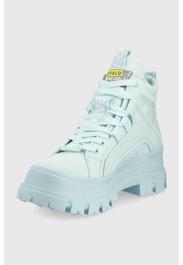 Buffalo buty damskie. Nosek buta: okrągły. Zapięcie: sznurówki. Kolor: niebieski. Materiał: guma. Szerokość cholewki: normalna. Obcas: na platformie