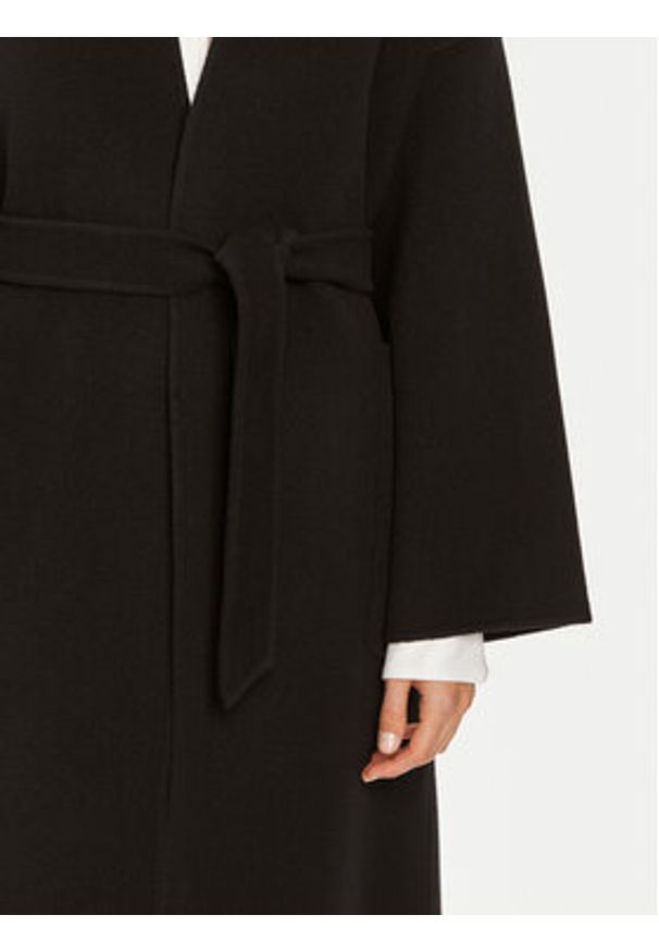 Weekend Max Mara Płaszcz wełniany 2425016011 Czarny Regular Fit. Kolor: czarny. Materiał: wełna