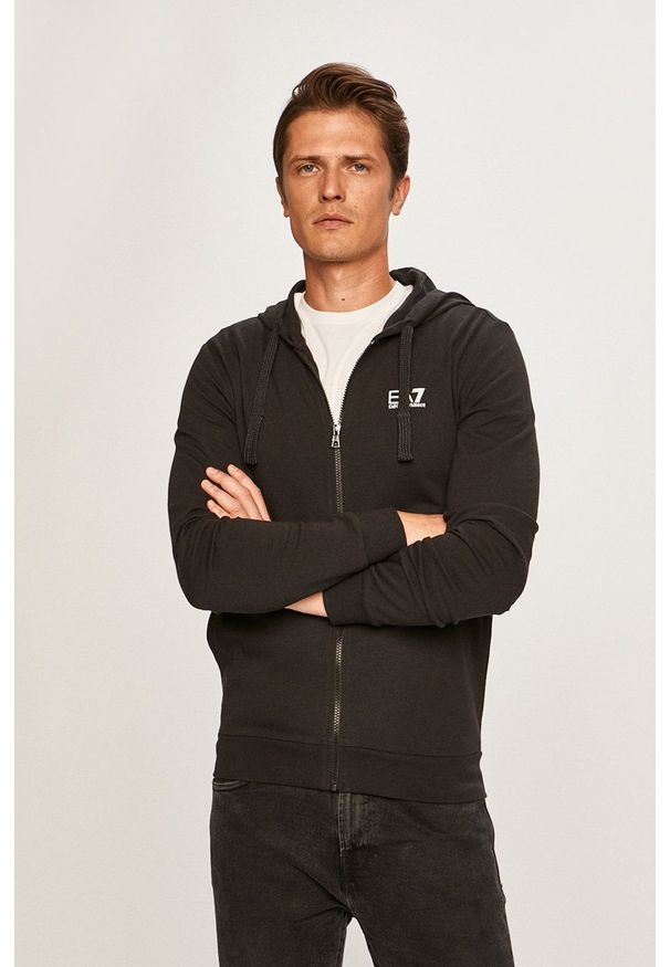 EA7 Emporio Armani Bluza męska kolor czarny z kapturem z nadrukiem. Okazja: na co dzień. Typ kołnierza: kaptur. Kolor: czarny. Materiał: dzianina. Wzór: nadruk. Styl: casual
