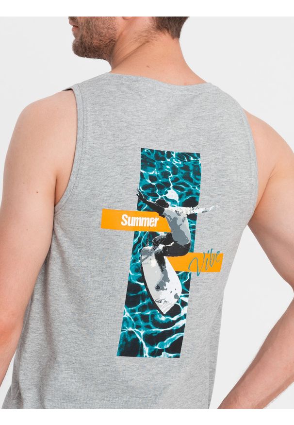 Ombre Clothing - Bawełniany tank top męski z nadrukiem Summer Vibe – szary melanż V3. Okazja: na plażę, na co dzień. Kolor: szary. Materiał: bawełna. Długość rękawa: bez rękawów. Wzór: melanż, nadruk. Sezon: lato. Styl: wakacyjny, sportowy, casual, elegancki