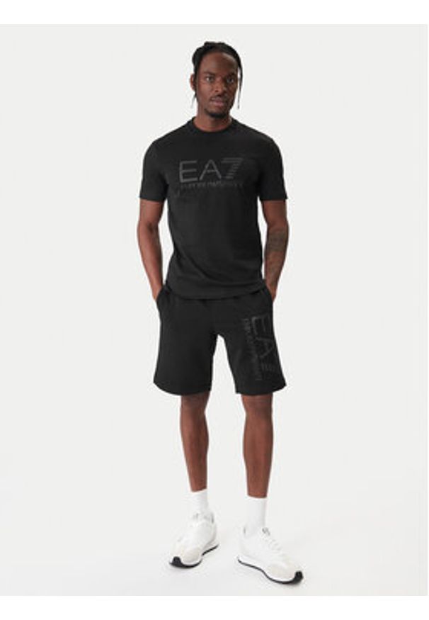 EA7 Emporio Armani T-Shirt 7M001412 AF22264 MC005 Czarny Regular Fit. Kolor: czarny. Materiał: bawełna