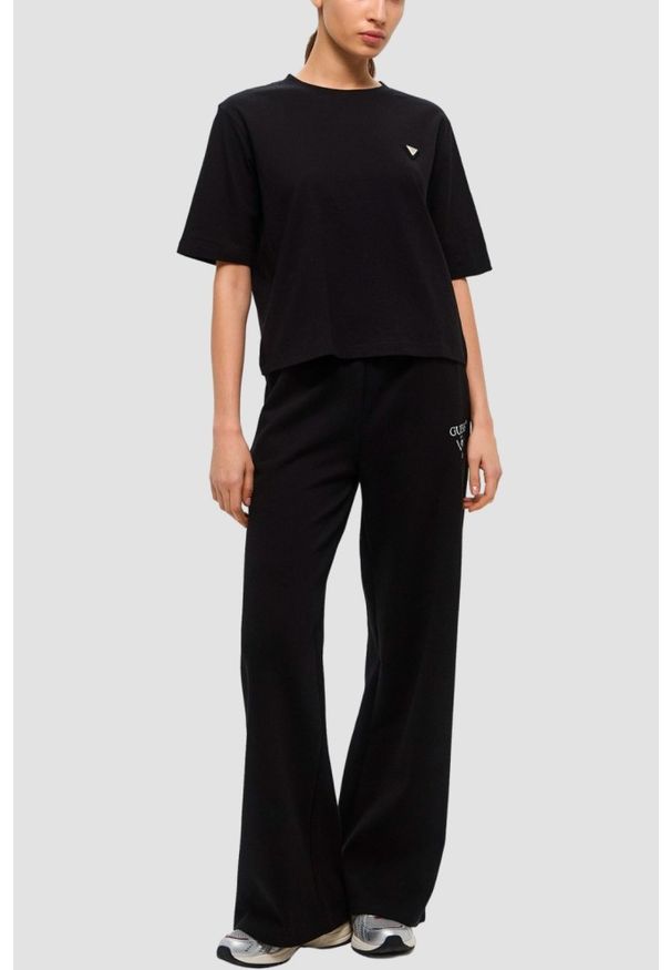 Guess - GUESS Czarny bawełniany t-shirt damski Colette Boxy, Rozmiar S. Okazja: na co dzień. Kolor: czarny. Materiał: bawełna. Styl: elegancki, casual