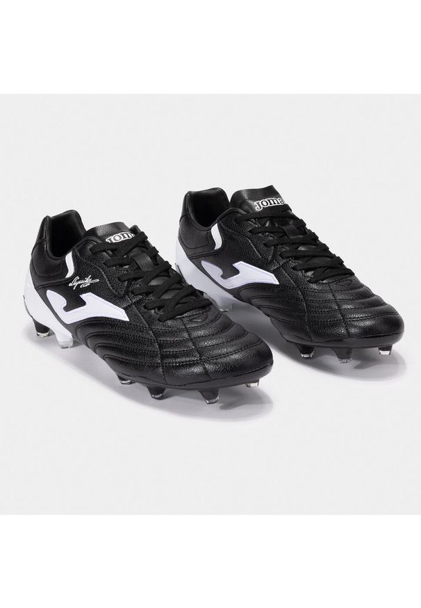 Buty do piłki nożnej męskie Joma Aguila. Kolor: biały, wielokolorowy, czarny. Sport: piłka nożna