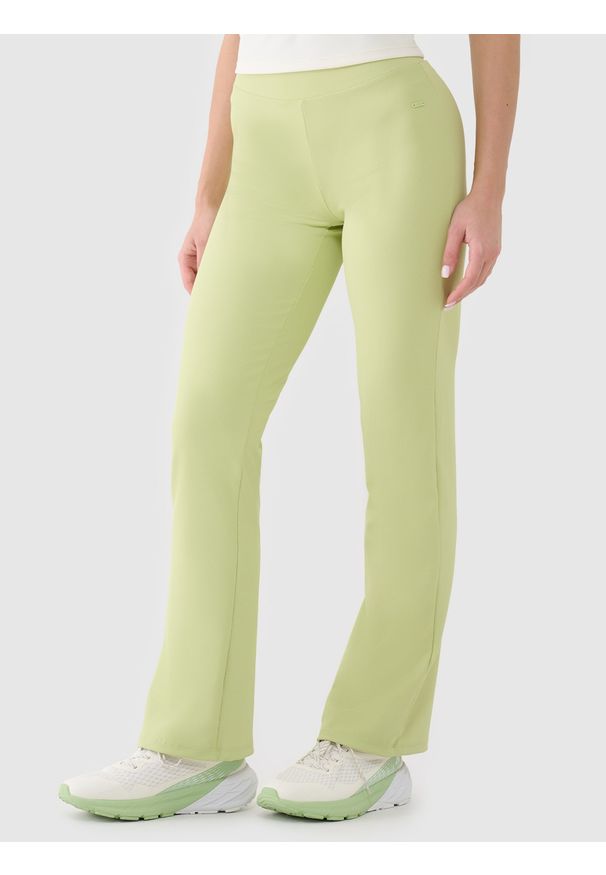 4f - 4F Spodnie treningowe szybkoschnące damskie - zielone S. Kolor: zielony. Materiał: dzianina, elastan, włókno, syntetyk, materiał. Wzór: jednolity, prążki. Sport: fitness