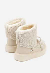 Born2be - Beżowe Śniegowce Ozdobione Futerkiem w Stylu Baranka Allero. Okazja: na co dzień. Kolor: beżowy. Materiał: futro. Wzór: aplikacja. Styl: casual, klasyczny #5