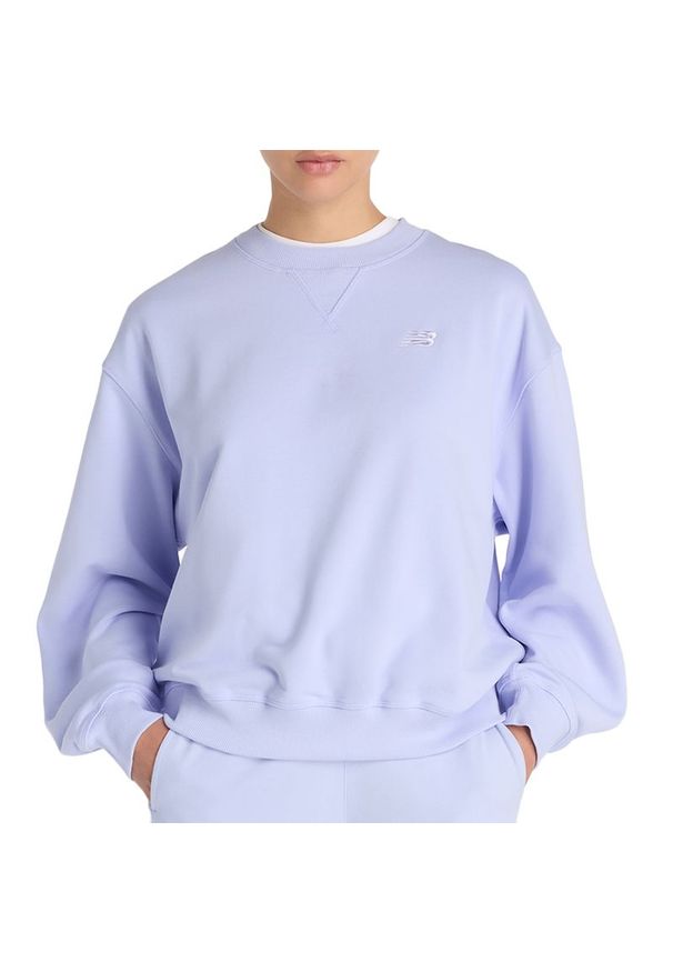 Bluza damska New Balance WT41500DYK - fioletowa. Okazja: na co dzień. Kolor: fioletowy. Materiał: prążkowany, bawełna, tkanina, dresówka. Styl: casual, klasyczny