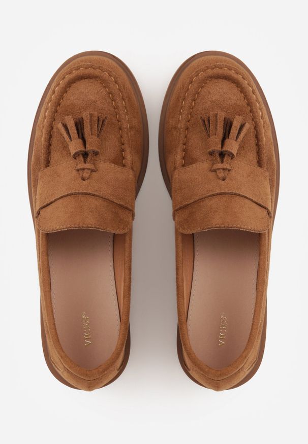 Born2be - Jasnobrązowe Mokasyny VICES ze Skórzaną Wkładką i Frędzlami Leuconisse. Okazja: na co dzień. Kolor: brązowy. Materiał: skóra. Wzór: aplikacja. Styl: casual, elegancki