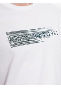Guess T-Shirt M3YI89 K8FQ4 Biały Regular Fit. Kolor: biały. Materiał: bawełna