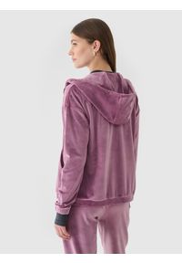 4f - 4F Bluza dresowa z weluru rozpinana z kapturem damska - różowa XL. Okazja: na co dzień. Typ kołnierza: kaptur. Kolor: różowy. Materiał: dresówka, welur. Wzór: gładki, jednolity, ze splotem. Styl: sportowy, casual