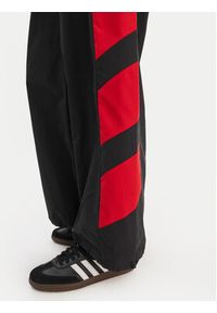 Adidas - adidas Spodnie dresowe Blocked Washed KE5037 Szary Loose Fit. Kolor: szary. Materiał: syntetyk #5