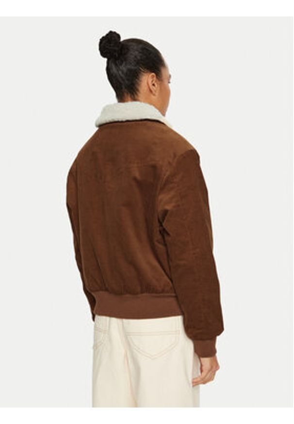 Wrangler Kurtka bomber Aviator 112356507 Brązowy Regular Fit. Kolor: brązowy. Materiał: bawełna