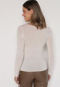 Born2be - Jasnobeżowa Wiskozowa Bluzka z Długim Rękawem z Dodatkiem Kaszmiru Uninda. Okazja: na co dzień. Kolor: beżowy. Materiał: wiskoza, kaszmir. Długość rękawa: długi rękaw. Długość: długie. Styl: casual, elegancki #5
