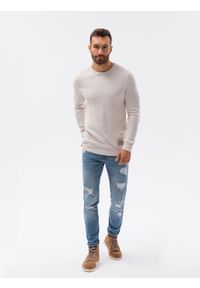 Ombre Clothing - Sweter męski E185 - beżowy - XXL. Kolor: beżowy. Materiał: bawełna, akryl. Długość rękawa: długi rękaw. Długość: długie. Wzór: aplikacja. Sezon: jesień, zima #4