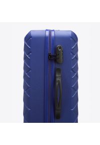 Wittchen - Duża walizka z ABS-u w ukośną kratkę granatowa. Kolor: niebieski. Materiał: guma. Wzór: kratka #8