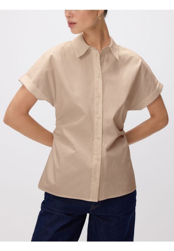 Reserved - Taliowana koszula z bawełną - beżowy. Kolor: beżowy. Materiał: bawełna