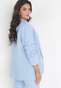 Born2be - Niebieska Marynarka z Rękawami 7/8 i Ozdobnymi Klapami Edie. Kolor: niebieski #2
