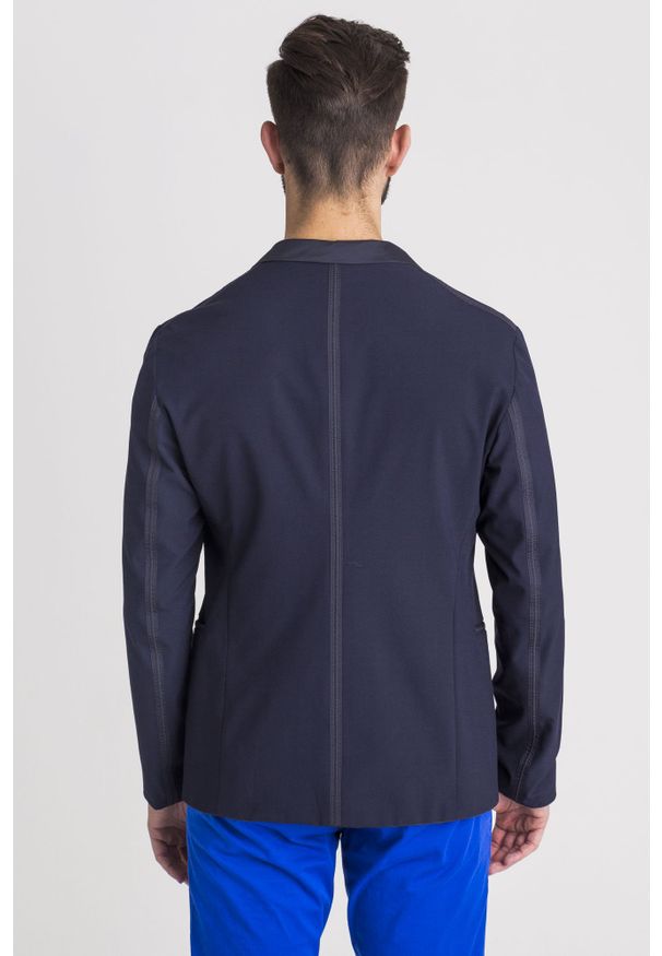 Marynarka Emporio Armani z klasycznym kołnierzykiem, klasyczna