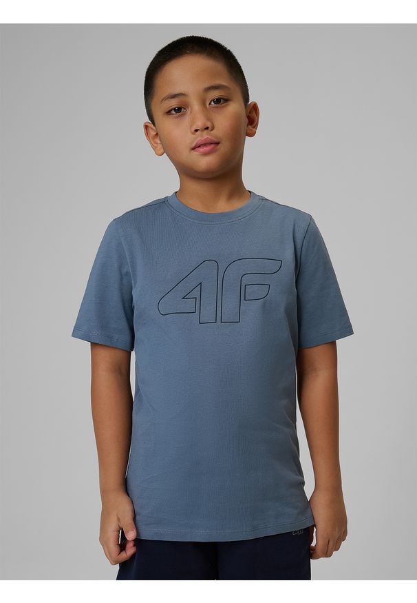 4f - 4F T-shirt regular z nadrukiem chłopięcy - granatowy 152 (11-12 lat). Okazja: na co dzień, na uczelnię. Kolor: niebieski. Materiał: bawełna, skóra, materiał. Wzór: nadruk. Sezon: lato. Styl: casual, klasyczny