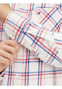 Tommy Jeans Koszula DM0DM17253 Beżowy Classic Fit. Kolor: beżowy. Materiał: bawełna