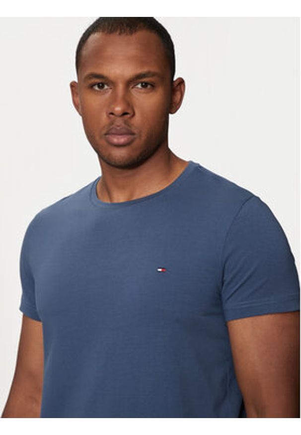 TOMMY HILFIGER - Tommy Hilfiger T-Shirt MW0MW10800 Niebieski Slim Fit. Kolor: niebieski. Materiał: bawełna
