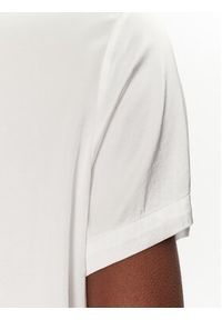 ViCOLO Bluzka TD0007 Biały Relaxed Fit. Kolor: biały. Materiał: wiskoza #5