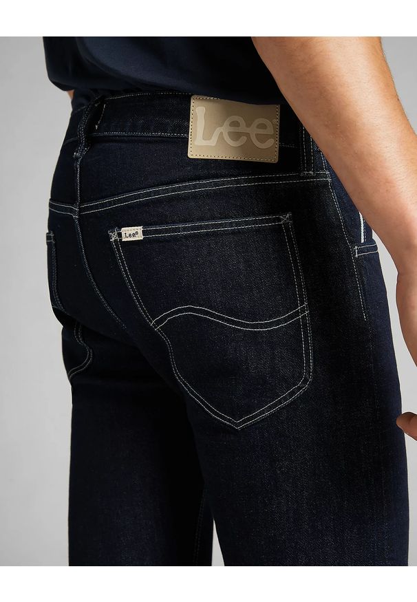 Lee - LEE LUKE BUTTON FLY MĘSKIE SPODNIE JEANSOWE RINSE L70SNI36 112140717