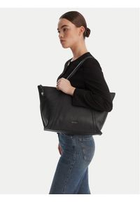Coccinelle Torba na zakupy 329106 Czarny. Kolor: czarny. Materiał: skórzane #1