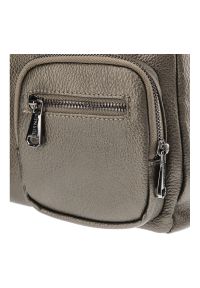 Szara Torebka Hispanitas Stylowa Listonoszka Damska. Kolor: szary. Materiał: skórzane. Styl: elegancki. Rodzaj torebki: na ramię #6