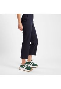 Sneakersy damskie S.Barski, cholewka skóra naturalna zamszowa wiązanie klasyczne kontrastowe paski fason niski zaokrąglony nosek masywna podeszwa spo. Okazja: na co dzień. Zapięcie: pasek. Kolor: zielony. Materiał: zamsz, skóra. Szerokość cholewki: normalna. Wzór: paski. Styl: klasyczny #3