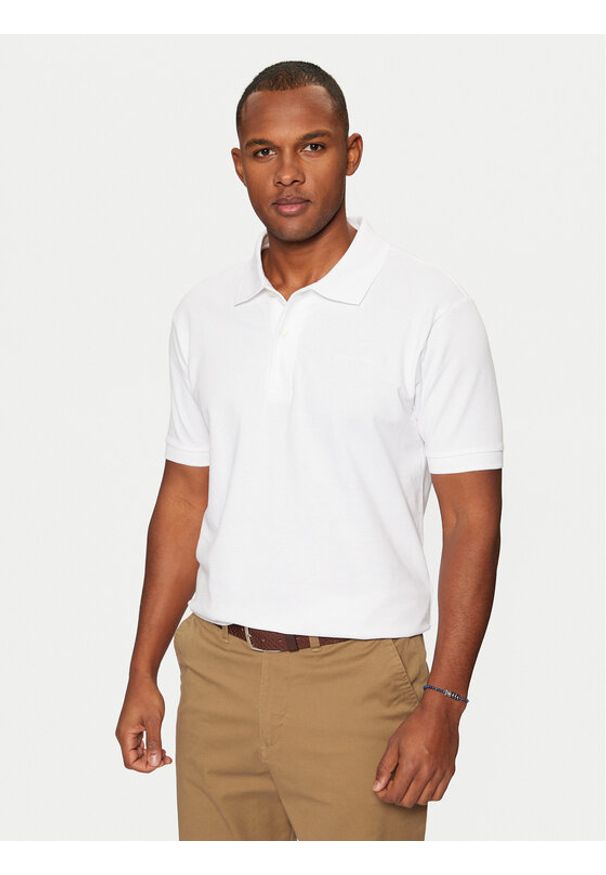 Guess Polo M4BP29 KCJV1 Biały Regular Fit. Typ kołnierza: polo. Kolor: biały. Materiał: bawełna