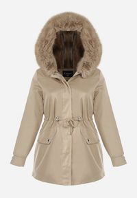 Born2be - Beżowa Kurtka Parka Nylonowa Deseyi. Okazja: na spacer. Kolekcja: plus size. Kolor: beżowy. Materiał: nylon. Sezon: zima. Styl: klasyczny, elegancki #6