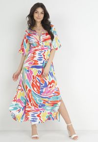 Born2be - Czerwono-Biała Sukienka z Rozcięciem i Fantazyjnym Nadrukiem Nomist. Kolor: czerwony. Wzór: nadruk. Długość: maxi #1