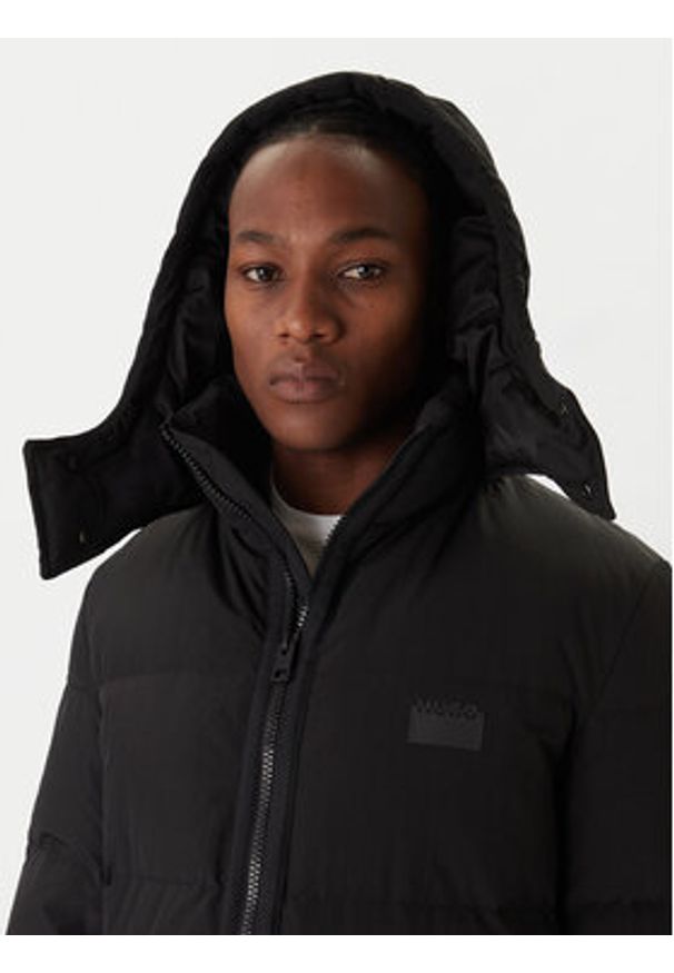 Hugo - HUGO Kurtka puchowa Magnuso2541 50546228 Czarny Regular Fit. Kolor: czarny. Materiał: syntetyk