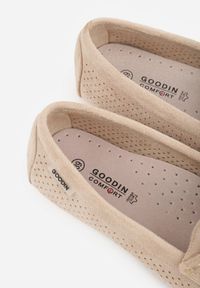 Born2be - Beżowe Ażurowe Mokasyny ze Skórzaną Wkładką Ozdobione Przeszyciami Sylilise. Okazja: na co dzień. Kolor: beżowy. Materiał: skóra. Wzór: ażurowy, aplikacja. Styl: casual, klasyczny #8