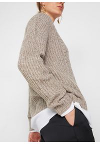 bonprix - Sweter oversize w warkocze. Kolor: beżowy. Sezon: zima #3