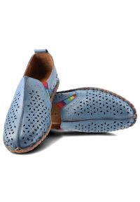 Niebieskie Półbuty Artiker Damskie Skórzane Obuwie. Okazja: na co dzień, na spacer. Kolor: niebieski. Materiał: skóra. Szerokość cholewki: normalna. Wzór: kolorowy. Sezon: lato. Styl: casual, sportowy #6