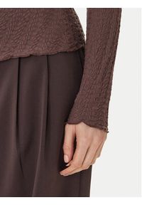 only - ONLY Bluzka Ella 15368469 Brązowy Slim Fit. Kolor: brązowy. Materiał: bawełna #4