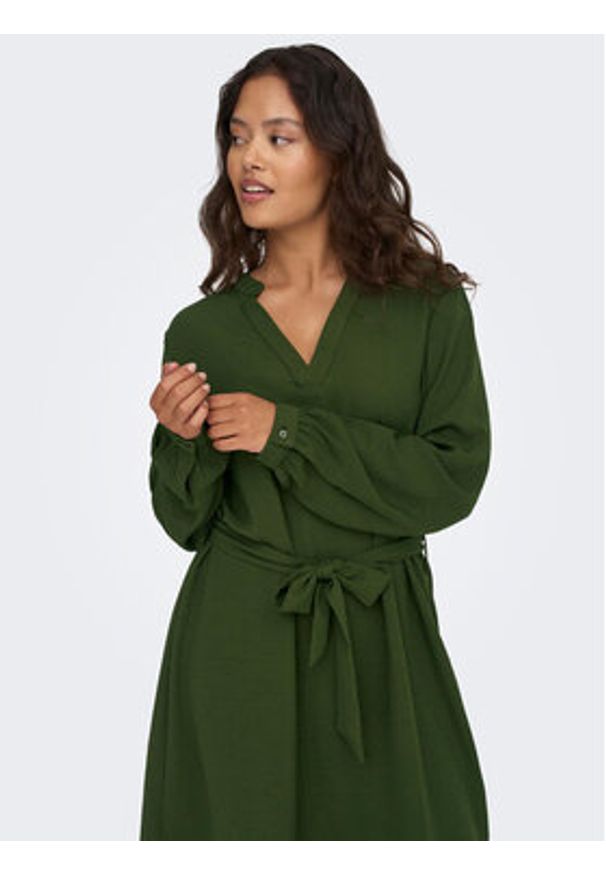JDY Sukienka codzienna 15300554 Zielony Regular Fit. Okazja: na co dzień. Kolor: zielony. Materiał: syntetyk. Typ sukienki: proste. Styl: casual