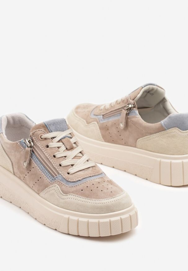 Renee - Beżowo-Niebieski Streetwearowe Sneakersy ze Skóry Naturalnej z Ozdobnym Suwakiem Eleavenna. Okazja: na co dzień. Zapięcie: sznurówki. Kolor: beżowy. Materiał: skóra. Obcas: na obcasie. Wysokość obcasa: niski