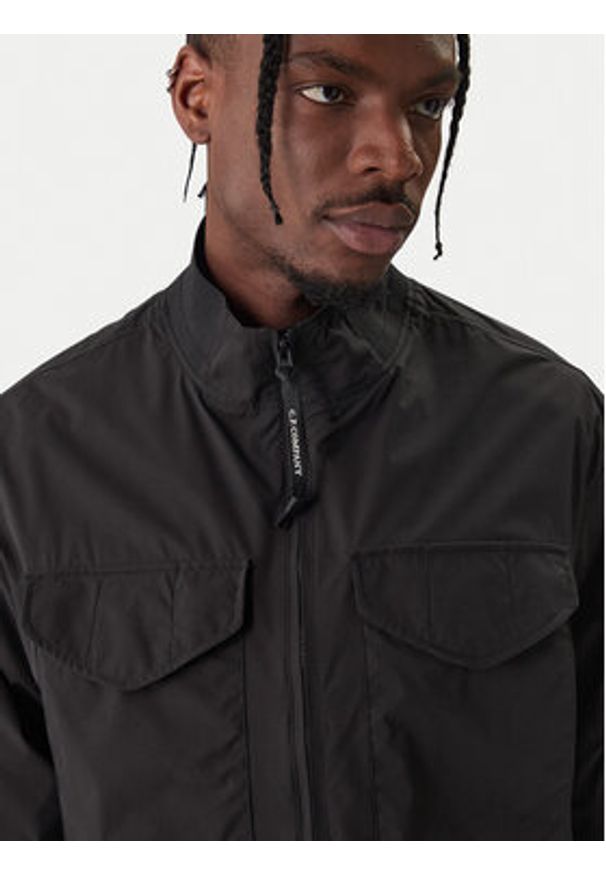 C.P. Company Kurtka przejściowa 20CMOW012A 110264A Czarny Regular Fit. Kolor: czarny. Materiał: syntetyk