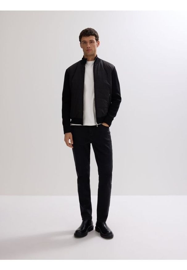 Reserved - Lekka pikowana kurtka puchowa - czarny. Kolor: czarny. Materiał: puch