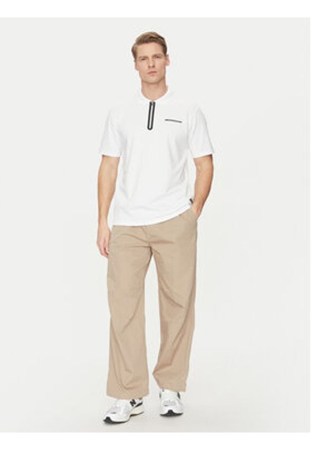 Jack & Jones - Jack&Jones Polo Fusion 12273127 Biały Regular Fit. Typ kołnierza: polo. Kolor: biały. Materiał: syntetyk