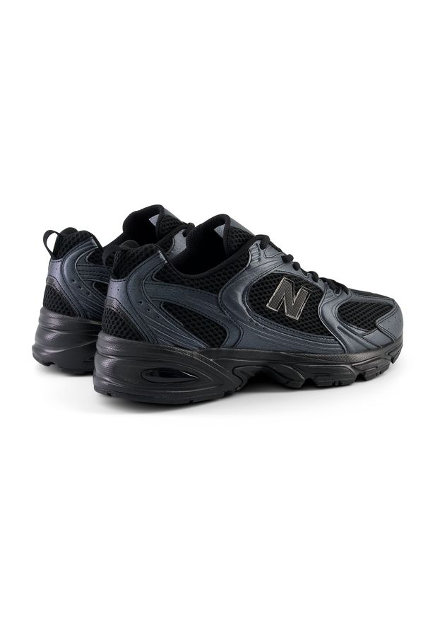 Buty unisex New Balance MR530PB – czarne. Okazja: na co dzień. Kolor: czarny. Materiał: materiał, syntetyk, skóra. Szerokość cholewki: normalna. Sezon: lato
